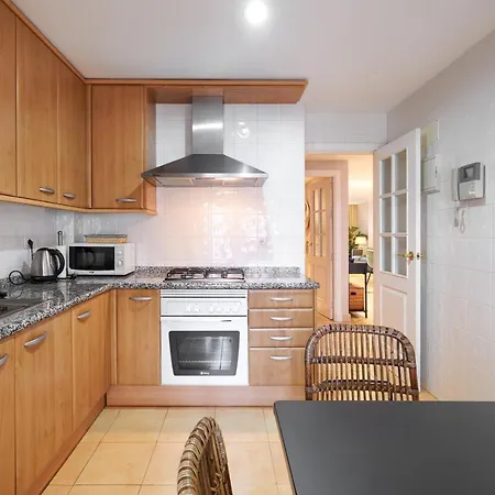 Beach Side 2 Bedroom In La Gavia Apartment *