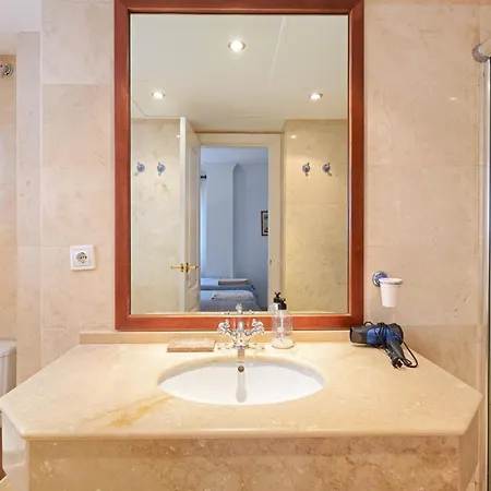 Apartment Beach Side 2 Bedroom In La Gavia Marbella