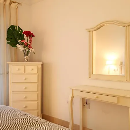 Beach Side 2 Bedroom In La Gavia Apartment Marbella