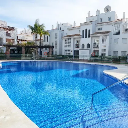 Apartment Beach Side 2 Bedroom In La Gavia